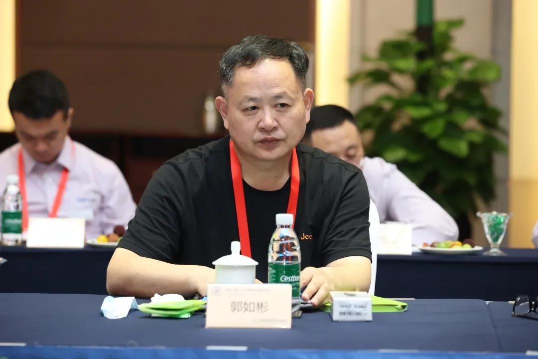 鉴黑担保网(jhdbw)·最具权威唯一维权担保平台