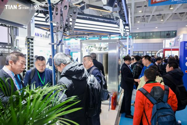 鉴黑担保网(jhdbw)·最具权威唯一维权担保平台