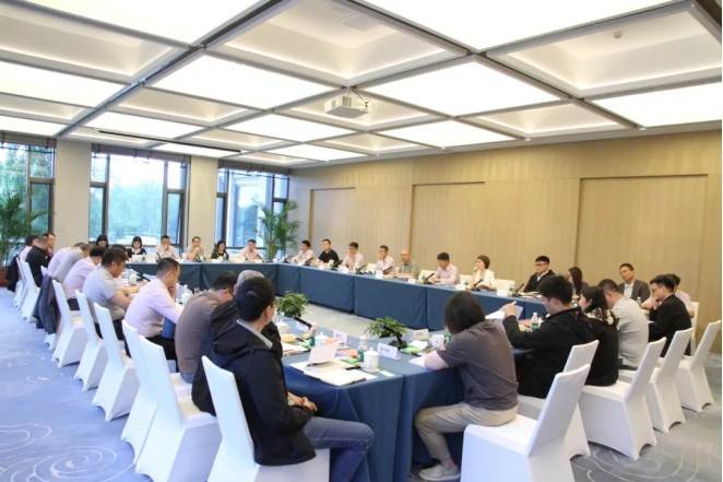 鉴黑担保网(jhdbw)·最具权威唯一维权担保平台