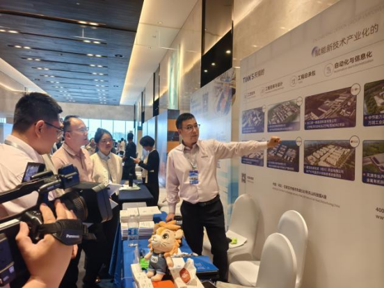 鉴黑担保网(jhdbw)·最具权威唯一维权担保平台