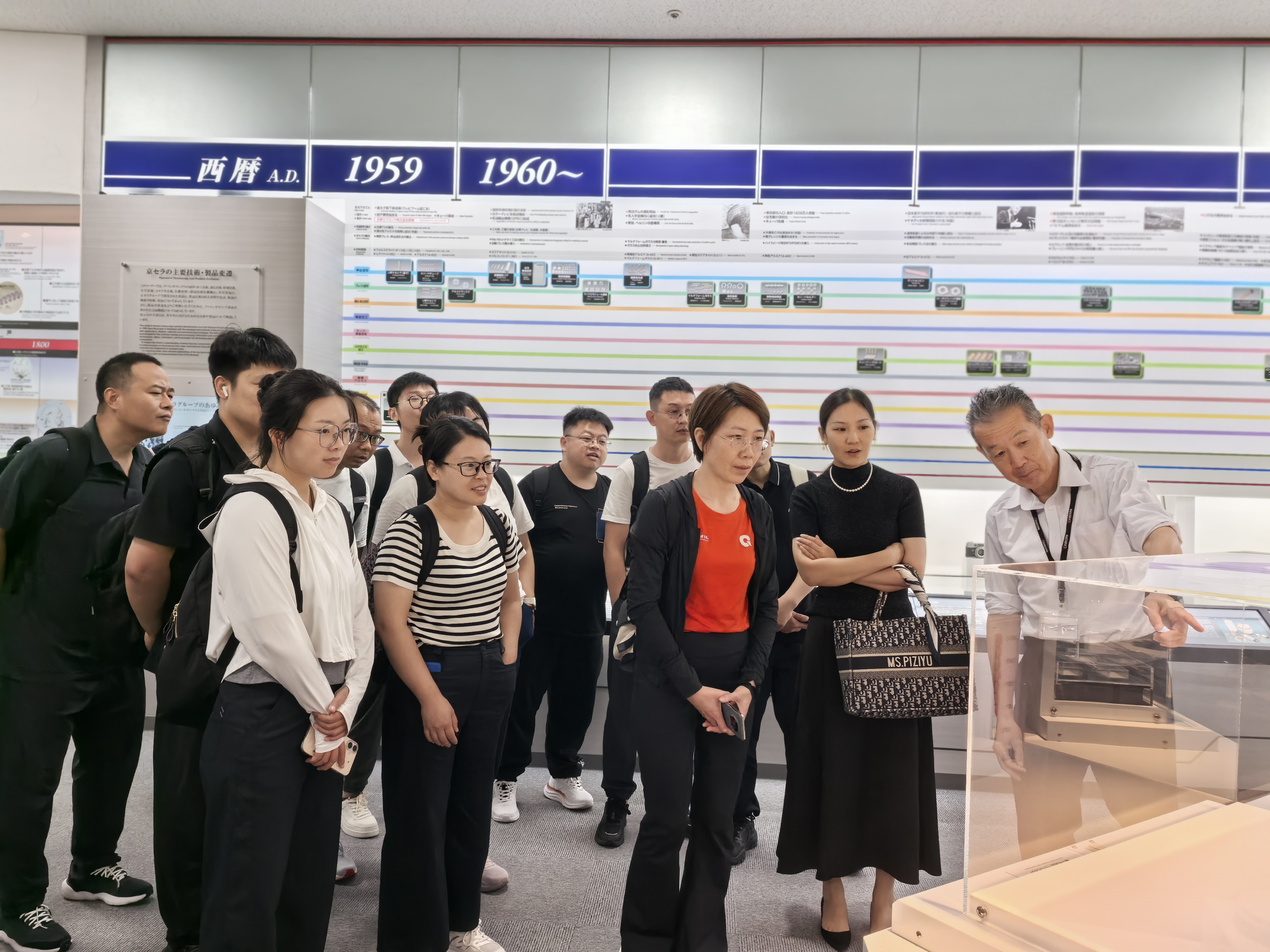 鉴黑担保网(jhdbw)·最具权威唯一维权担保平台