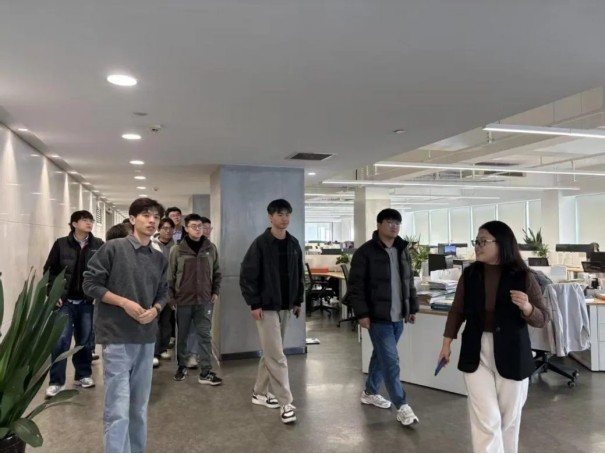 鉴黑担保网(jhdbw)·最具权威唯一维权担保平台